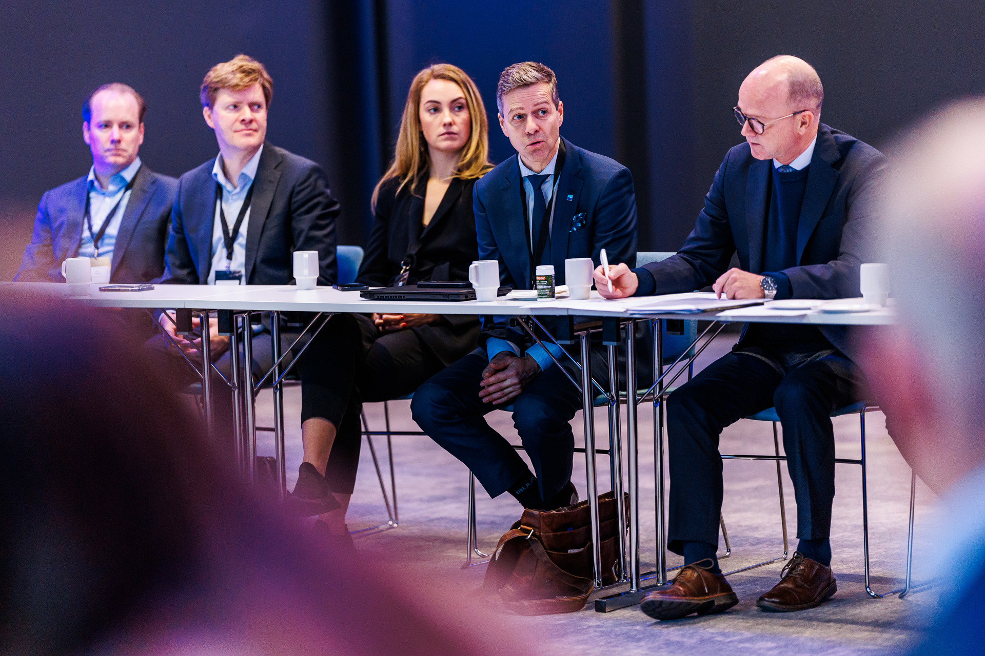 bilde fra toppledermøte i Eierskapskonferansen. Fra venstre: Lars Tønder, Thomas Saxegaard, Toril Kobbeltvedt, Knut Arild Hareide, Ole Erik Almlid