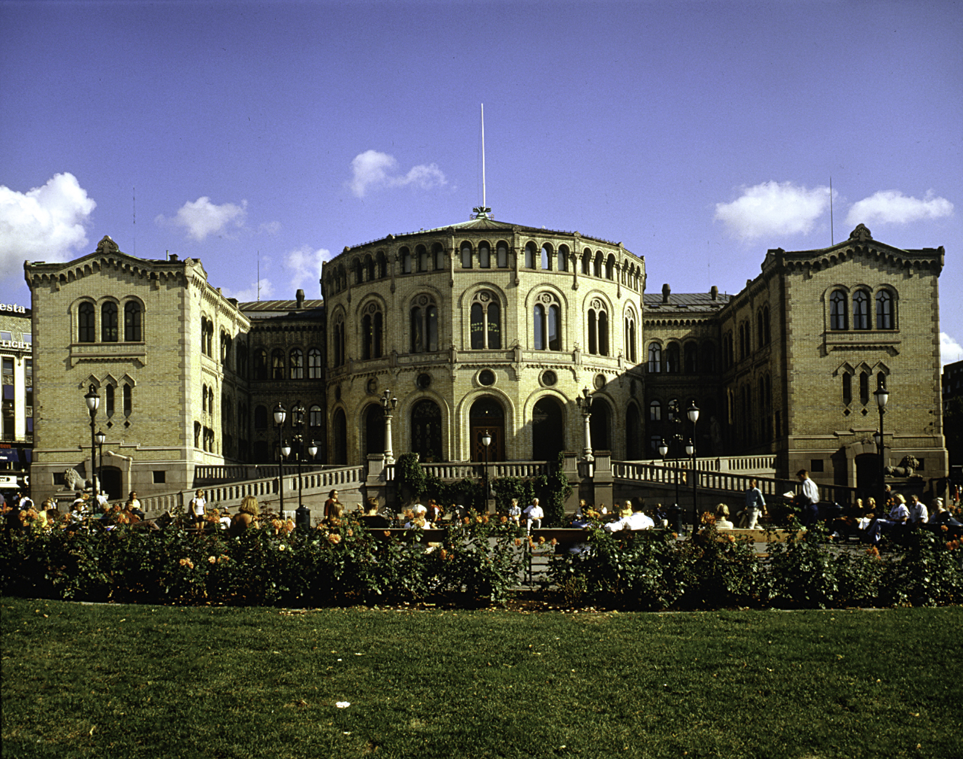 Bilde av stortingsbygget